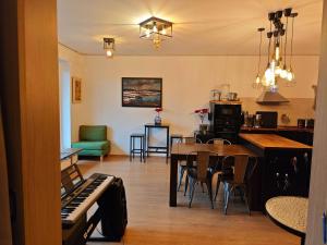 Sauna Apartament Zenklova 1, 4 rooms, terase, garden, sauna