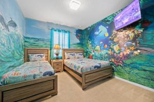 Luxury 13 Bedroom Disney Villa Pool SPA Game Room WI-FI villa