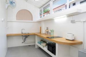 Stylish Studio with Pool - 8 walk to Rawai Beach - "Jungle Studio"