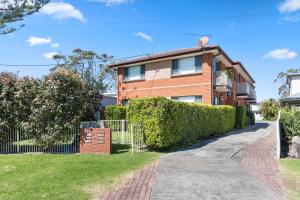 Sunny Shores Escape - Breezy Days near Surf Beaches