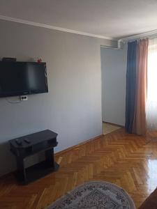 квартира у центрі,звітні документи