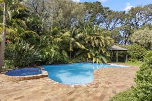 Poolside Palms Oasis