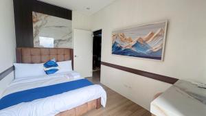 CoZerenity Stays - Premium two-bedroom Condo