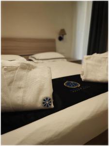 Veduta Ta Pinu Apartments with Stunning Views Garden Sauna Pool and Gym