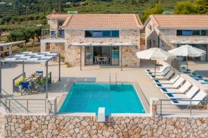 Villa Chrysso by Villa Plus