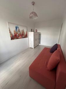 A Living Room Двокімнатна квартира біля Макдональдса Безконтактне заселення