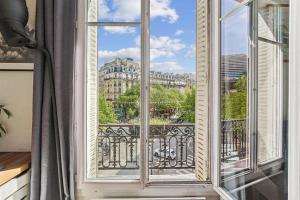 Beautiful apartment Paris 15