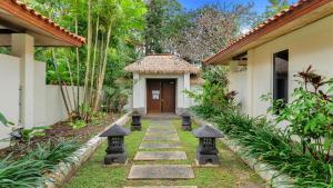 Surya 7 Port Douglas