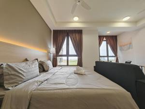 Mykey Bali B-10-12 Melaka City Couple Sea View