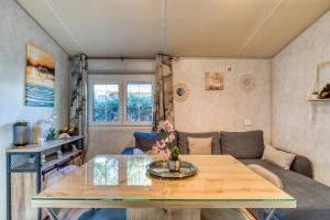 Mobil-Home camping Les Amandiers