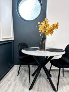 Sunset Mad Central Luxury Residence