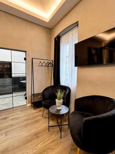 Sunset Mad Central Luxury Residence