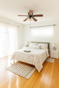 4BR Fullerton Retreat - Private Backyard