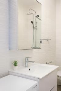 Therme Voyage Studio 6