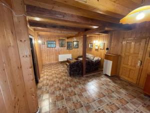 Cabană cu gradină in Iași-Bârnova