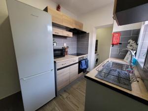 Ipswich 2-Bed Home Near Marina & Town - Free Parking