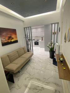 Golden Nest Apartment