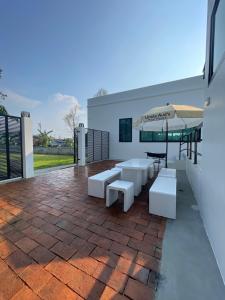 Uncle Auds Pool Villa near Hatyai City