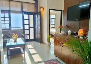 Tapovan Sunshine Stay By Jabula Getaways