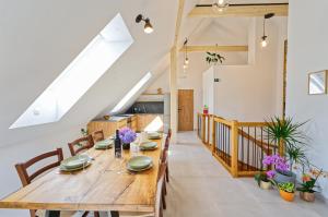 House Elipsa 