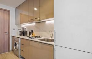 Azizi Riviera , Meydan, Dubai Burj Khalifa view