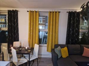 Kensington 6 people apartment