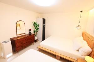 청담동, 명품거리, 청담역, 압구정로데오, 성형 병원, 한강공원, 강남도심, 발마사지기, 에어드레서, 무료주차