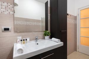 Strambio, 8 - Smart stay in Milan