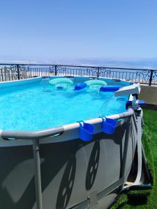 הבית מול הים - 4hvězdičkové hotely ve městě Neve Zohar