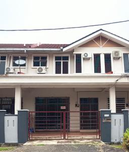 Harmoni Homestay R1 Wakaf Tapai ECRL KT Station