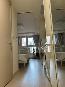 Gangnam Central View with high-speed Wi-Fi & smart TV - monthly 40 percent off!