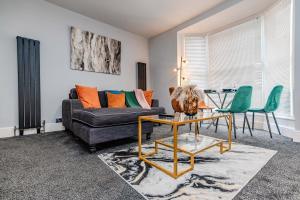 Eastbourne 2 Bedroom Apartment Next to Shopping Centre and Beach