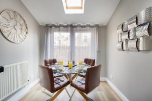 Prospect Place - Victorian Home - Free Parking - Central