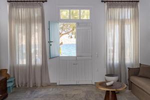 Aelios Cycladic house