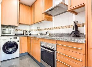 Apartment with terrace, pool and padel access REMS