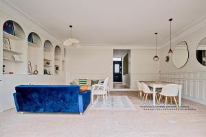 Stone house with optional Wine Tour service