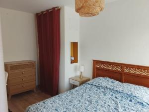 T2 Nid Serein, jardin, calme, proche centre-ville, port, plages