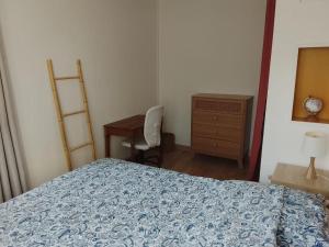 T2 Nid Serein, jardin, calme, proche centre-ville, port, plages