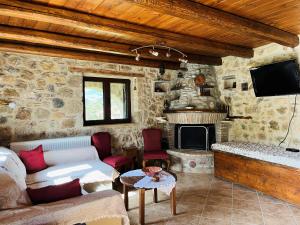 Fos Guesthouse
