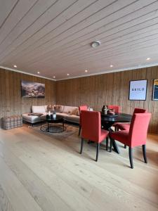 Beautiful City Cottage at Geilotunet