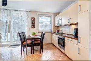 Ferienwohnung Strandblick 1