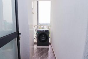 Keys and Caviar - Riverside Drive - Westlands