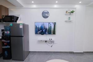 Keys and Caviar - Riverside Drive - Westlands