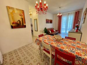 Apartment with garden and pool