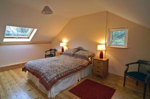 2 Bed in Maam oc-i252