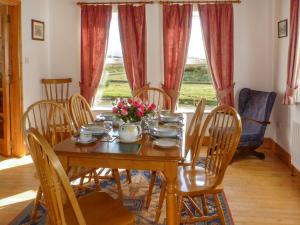 3 Bed in Achill Island oc-ii06848