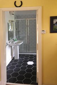 1 Bed in Woodenbridge oc-i010