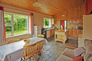 3 Bed in Portmagee oc-i172