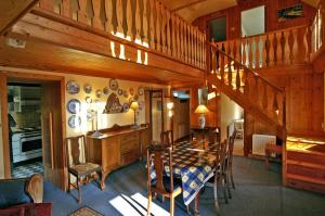 4 Bed in Carne oc-i023