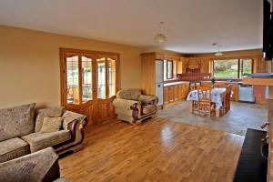 4 Bed in Inch oc-i190